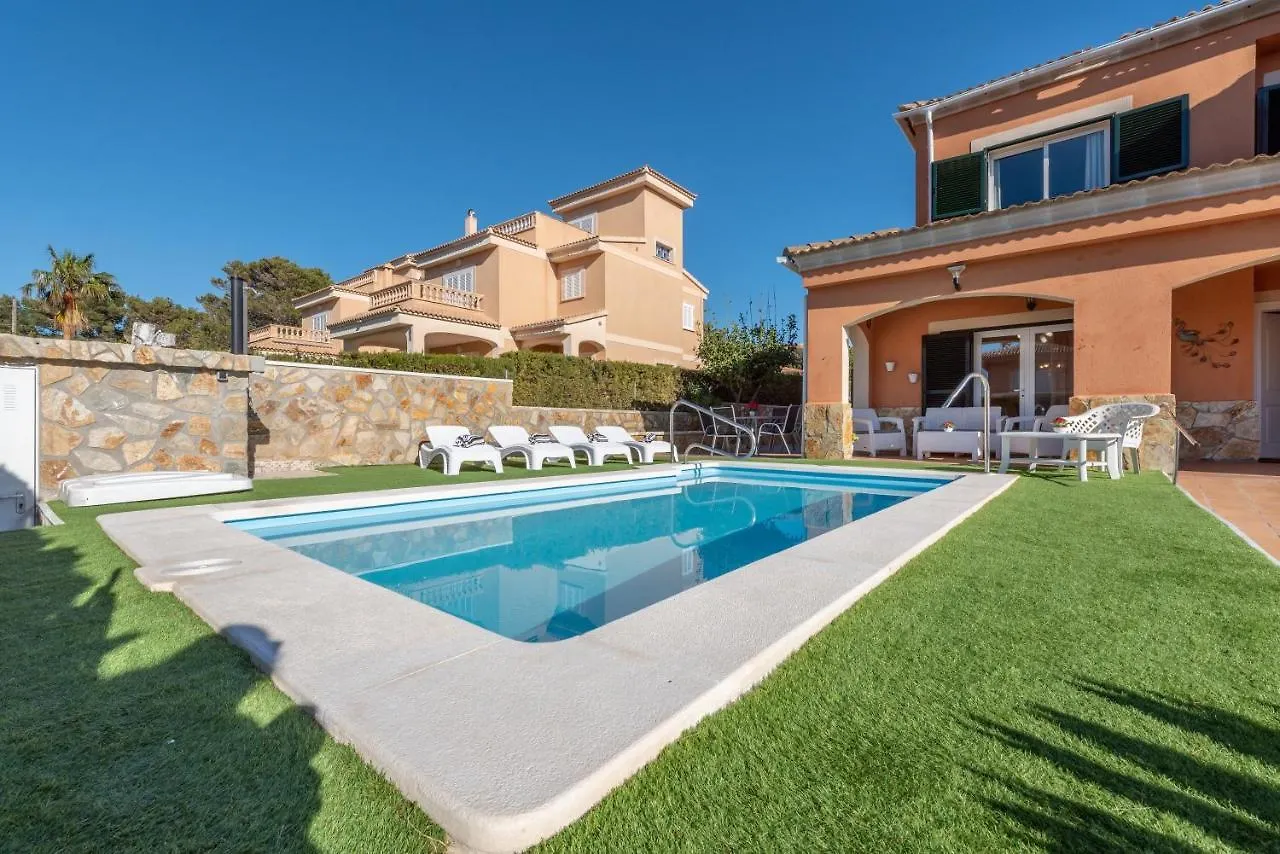 Casa Noa Villa Llucmajor  Spain